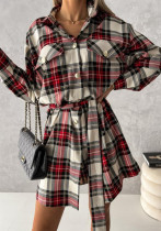 Damen Herbst gedruckt Preppy Style Turn-Down-Kragen voller Ärmel Plaid Print Belted Long Shirt