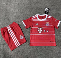 Kids kit 22-23 Bayern München home Thailand Quality
