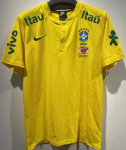 2022 Brazil Yellow POLO Soccer Jersey有钮