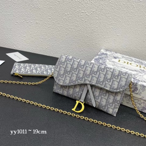 Dior New Canvas Print Chain Bag Sizes:19-11cm