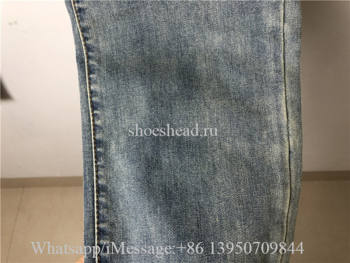 Amiri Jeans 01