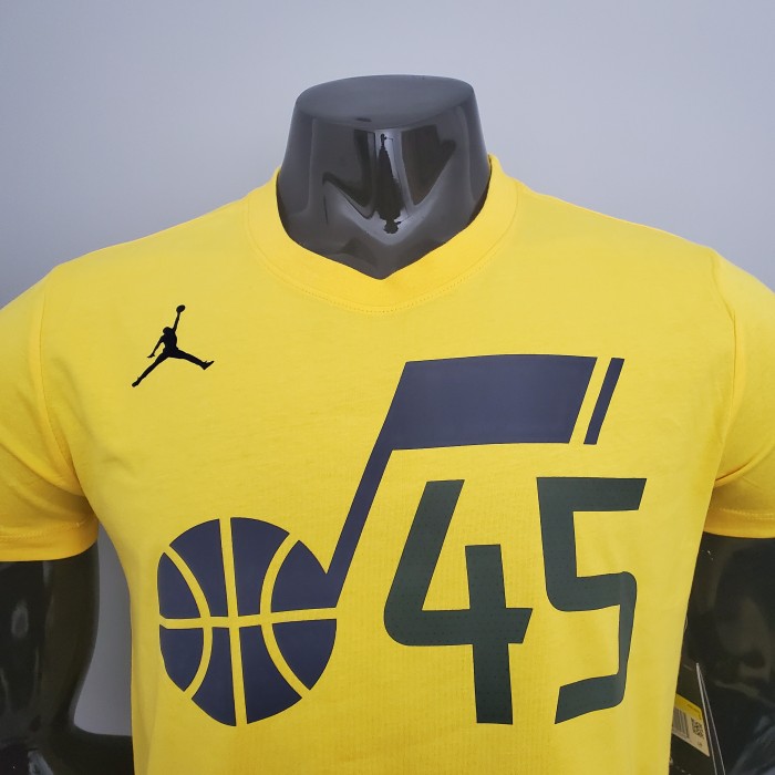 Donovan Mitchell Utah Jazz Casual T-shirt Yellow