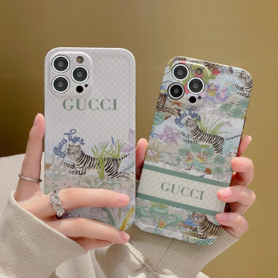 Gucci Gray & Rainbow Coated Canvas Patches Alien Logo Phone Case Wallets —  Labels Resale Boutique