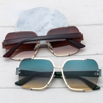 New Fashion Sunglasses Personalized Ocean Film Street Shooting Sunglasses Modern Men's and Women's Metal Half Frame Glasses