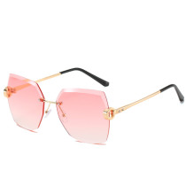 Popular Frameless Fashion Sunglasses Women Vintage Square Sun glasses Brand Oversized Ocean Lens Eyeglasses