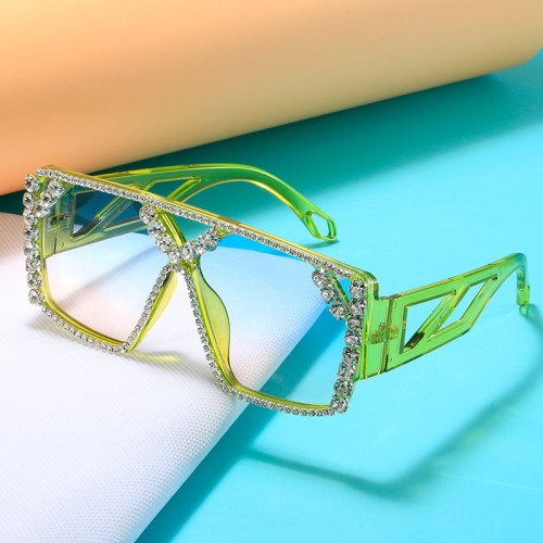 Vintage Fashion Sex Ladies Big Frame Square Diamond Sunglasses Women Luxury Crystal Sun Glasses For Female Rhinestone Eyewear