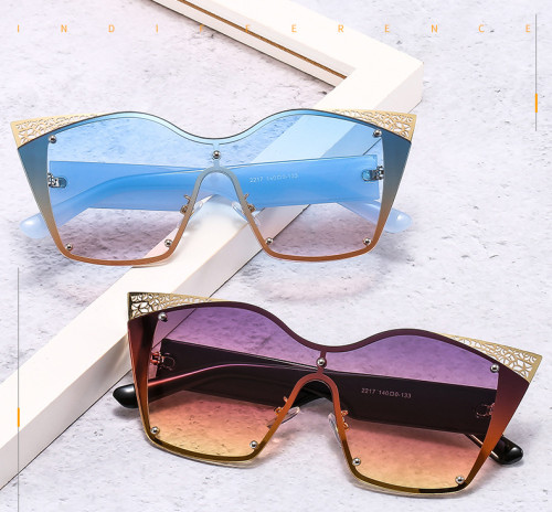Fashion Cat Eye Sunglasses Women Summer Outdoor Sun Glasses Men Black Eyewear UV400 Oculos De Sol