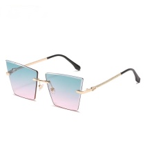 Retro Big Square Sunglasses Women Men Vintage Brand Shades Progressive Metal Color Sun Glasses For All-match Funny UV400