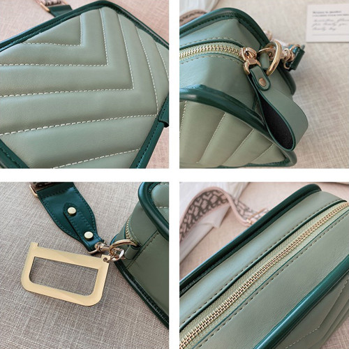 Luxury Wide Canvas Strp Flap Shoulder Bags For Women 2022 PU Leather Quilted Female Designer Purses Ladies Crossbody Bags