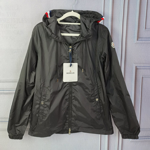 Moncler Design Mens Windprood Jackets Slim Thin Design Luxury Brand