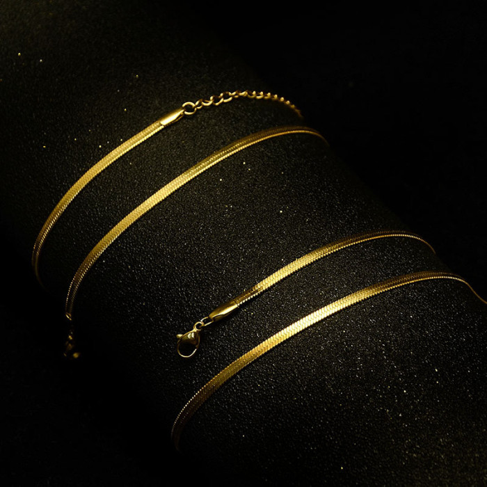 Trendy Minimalist Choker Necklace Snake Chain Men Women Couple Jewelry Gold Blade Chain Necklace