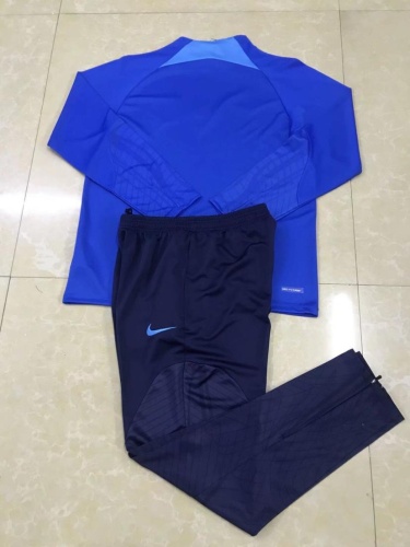 England 2022 Tracksuit - Blue