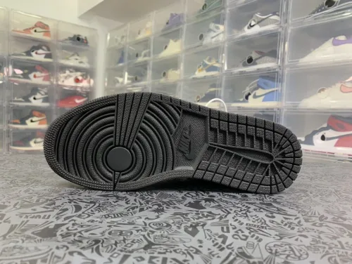 Air Jordan 1 Shadow 2.0 影子灰 555088-013