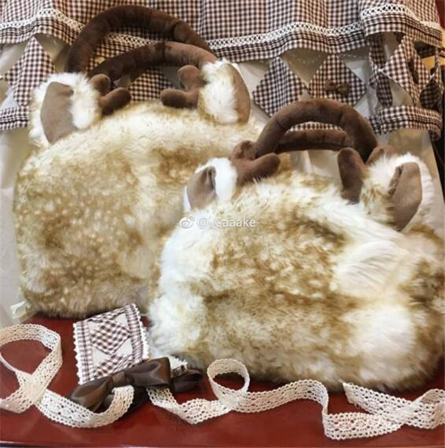 The Little Deer~ Sweet Cape/Bag -Pre-order Closed