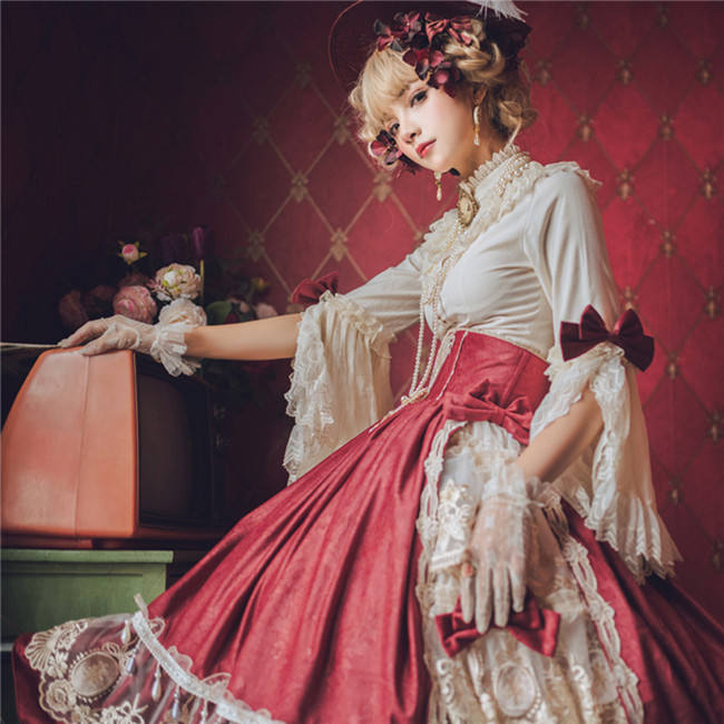 Miss Point ~Elizabeth~ Vintage Hime Sleeves Blouse
