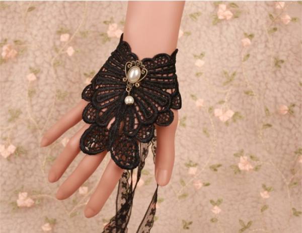 Vintage Gothic Black Lolita Bracelet with Pearl-OUT