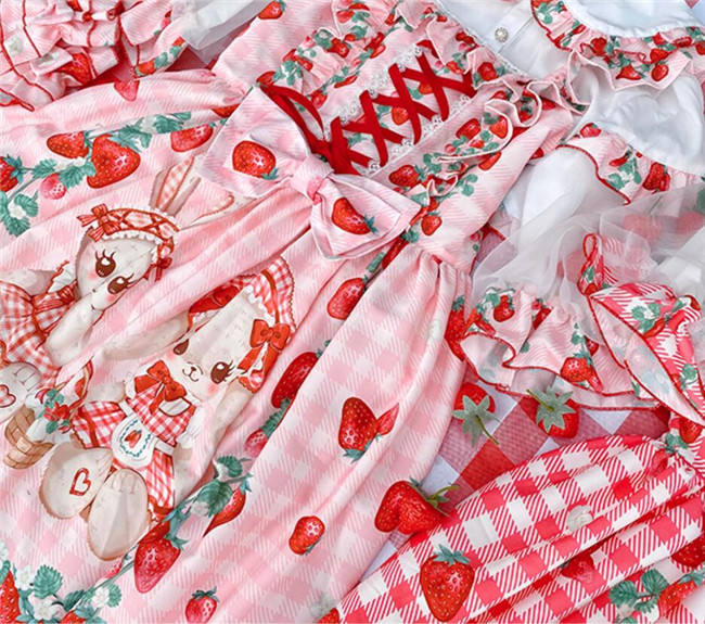 Diamond Honey ~Strawberry Picnic Rabbit Lolita Jumper