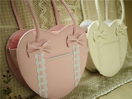 Loris Japanese Fashion Heart Shape Handbag