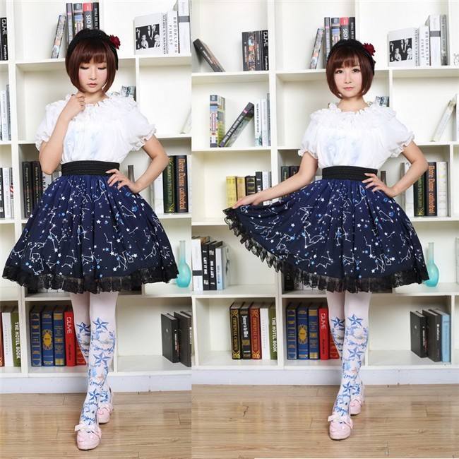 Sweet Dark Blue Constellation Printed Lolita Pleated Skirt
