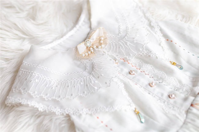 SIKA Lolita ~Glaeser Forest Lolita JSK/OP-White OP M in Stock