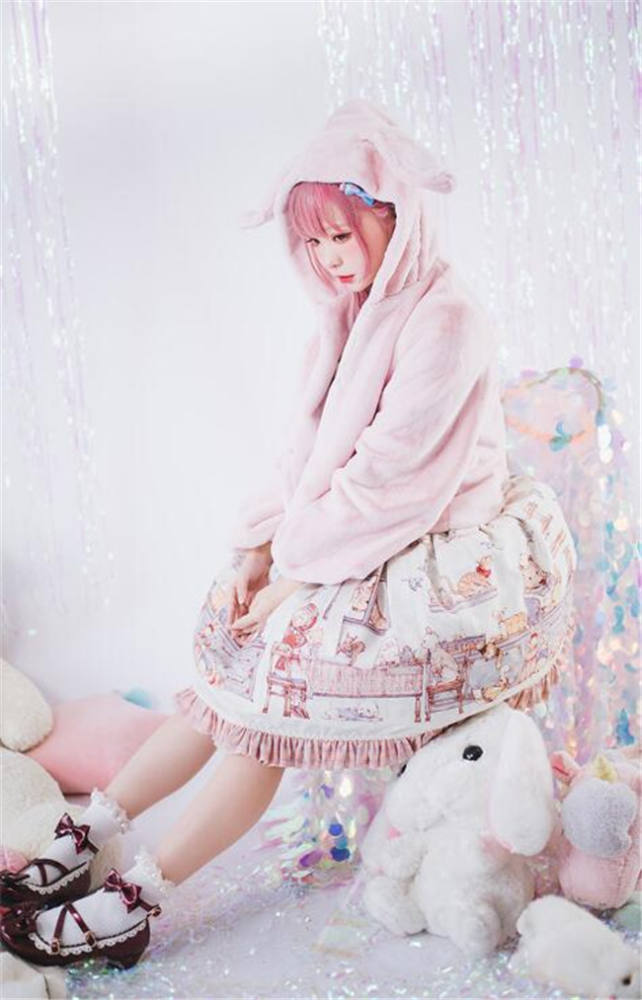The Rabbit/The Bear~ Sweet Thickening Lolita Short Coat -Pre-order Closed