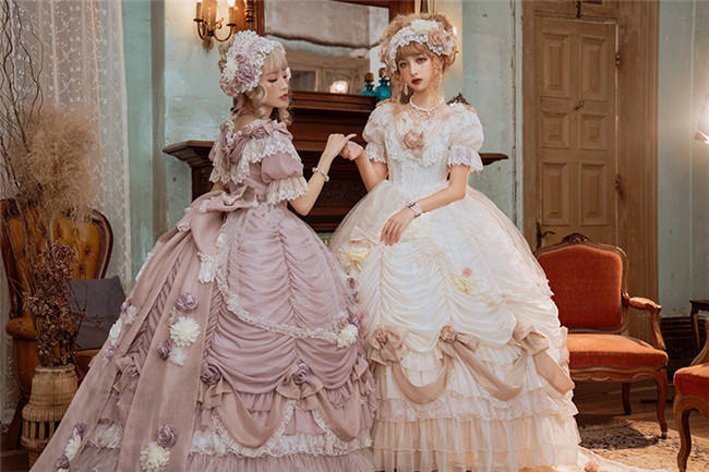 Henrietta ~Rose Queen Flowers Luxury Lolita OP