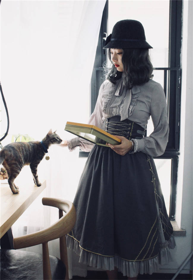 MISS 1860~ Vintage Lolita Cape+Skirt+Corset+Blouse -out