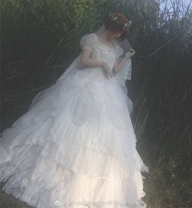 Moon Lover ~ Elegant Lolita OP Bridal Design -Pre-order