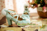 Replica Sweet Lolita High-heeled Shoes with Pearl Chain