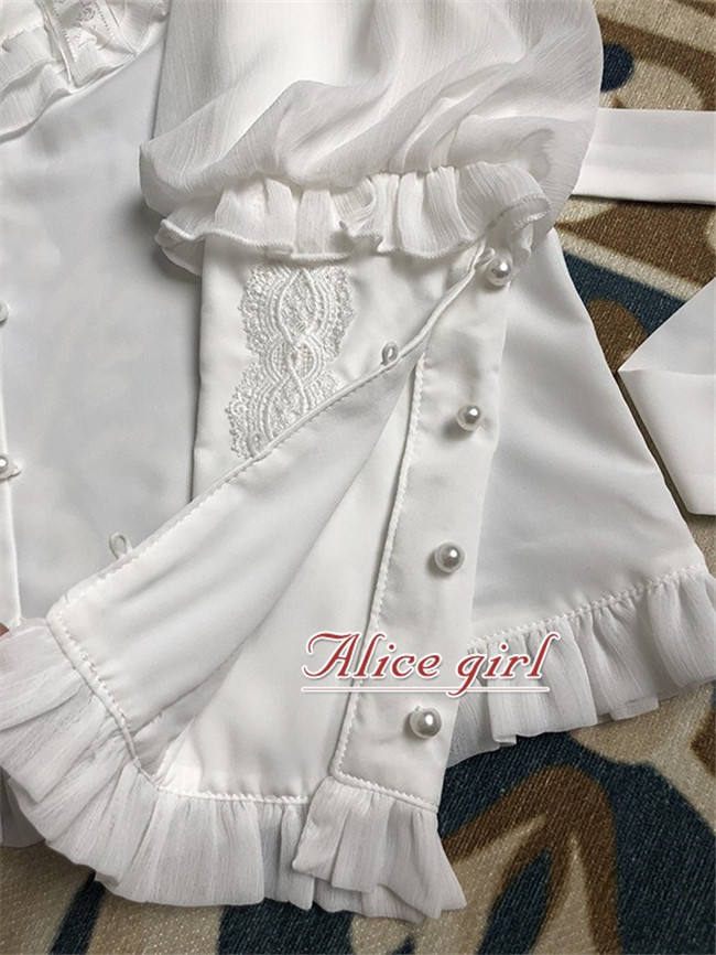 Alice Girl ~Berlin Girl~ Gigot Sleeves Lolita Blouse -Pre-order