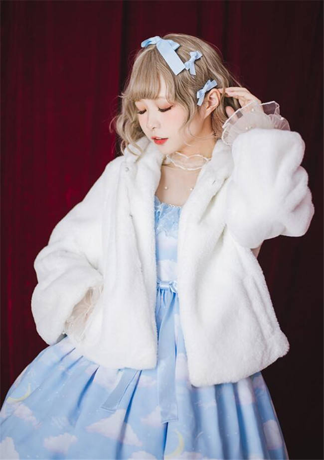 The Rabbit/The Bear~ Sweet Thickening Lolita Short Coat -Pre-order Closed