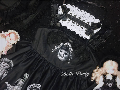 1990s - Y2K Laundry by Shelli Segal Black Satin Halter Gown - Paper Doll  Vintage Boutique & Paper Doll Curiosity Shoppe