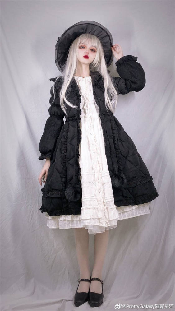 Asterias- the Starry Night Goddess~Down Coat -Pre-order Closed