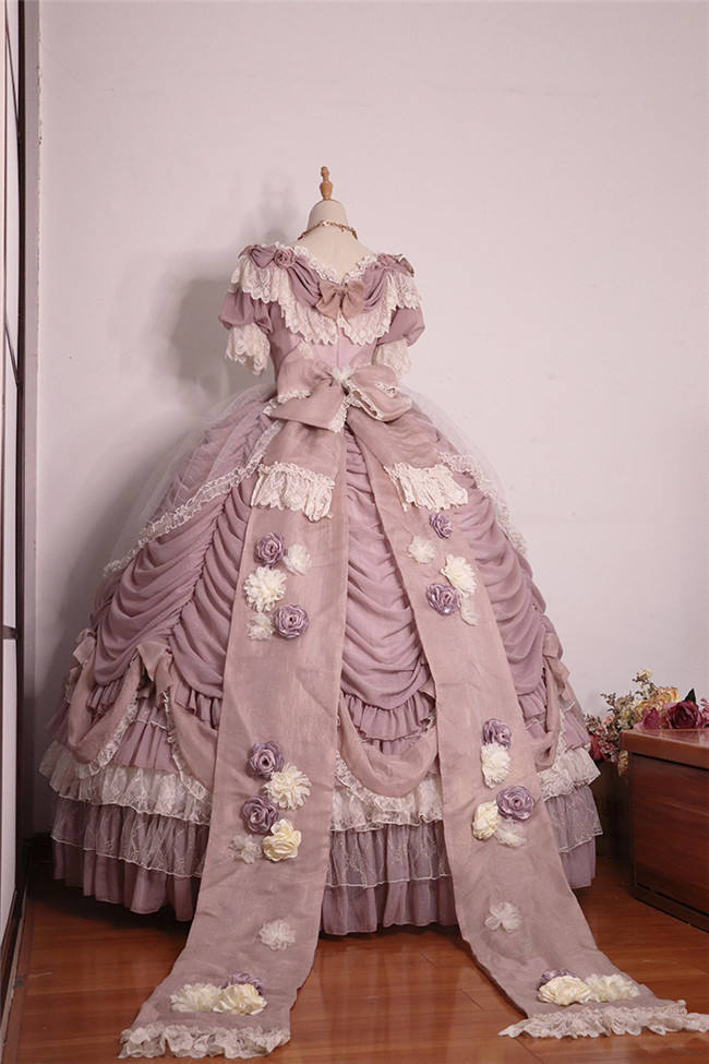Henrietta ~Rose Queen Flowers Luxury Lolita OP