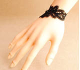 Fabulous Black Lace Retro Lolita Bracelet-out