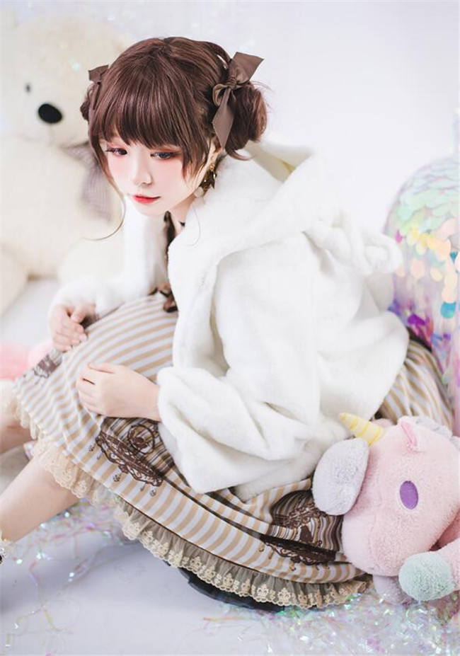 The Rabbit/The Bear~ Sweet Thickening Lolita Short Coat -Pre-order Closed