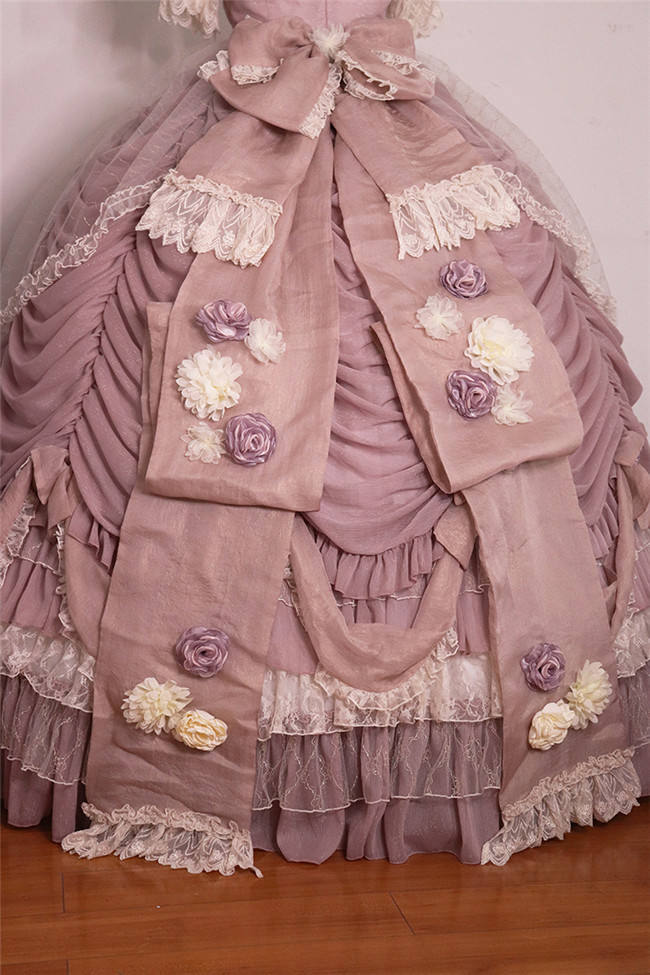 Henrietta ~Rose Queen Flowers Luxury Lolita OP