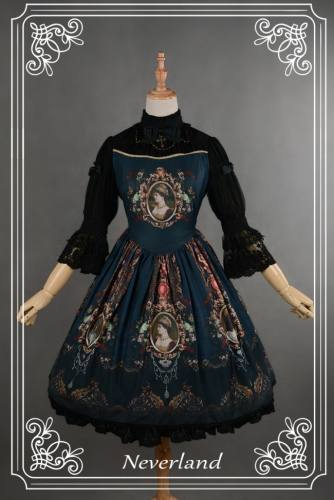 Period Corsets: Period Corsets Ode to Brocades