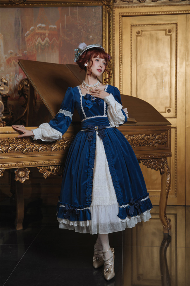 Miss Point ~Mrs Jennifer Elegant Velvet Lolita OP