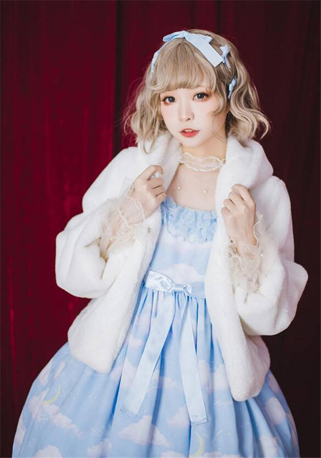 The Rabbit/The Bear~ Sweet Thickening Lolita Short Coat -Pre-order Closed