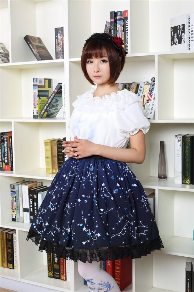 Sweet Dark Blue Constellation Printed Lolita Pleated Skirt