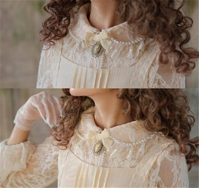 Flower Traver~ Elagant Lace Lolita Blouse