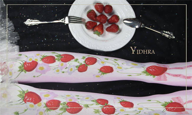 Straberry Garden&Star- Sweet Lolita Tights