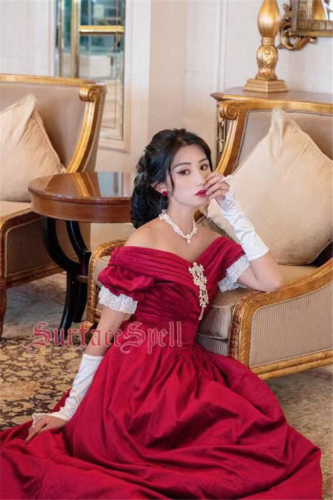 Surfacespell ~ Portrait of A Lady~ Vintage Velvet Lolita OP