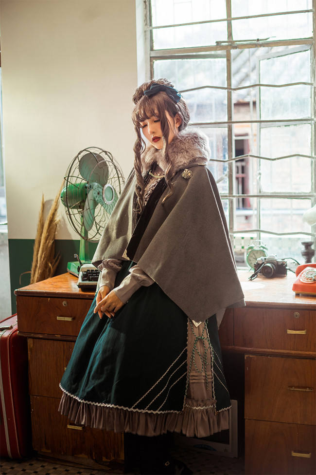 MISS 1860~ Vintage Lolita Cape+Skirt+Corset+Blouse -out