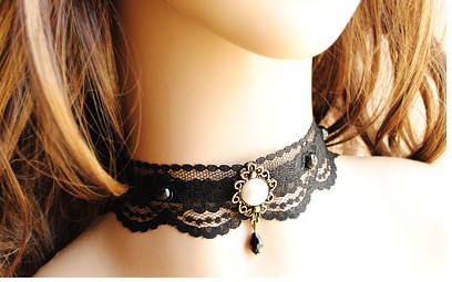 Romantic Black Lace Bowknot Pearl Lolita Choker