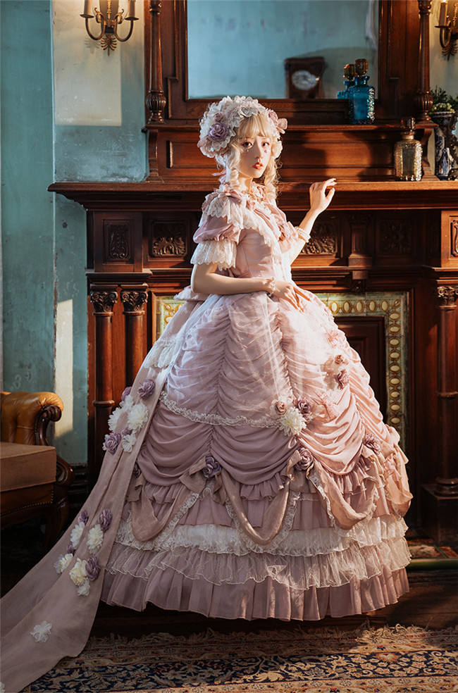 Henrietta ~Rose Queen Flowers Luxury Lolita OP
