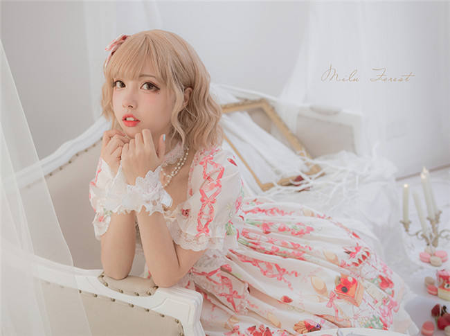 Strawberry Feast- Sweet Lolita OP Dress