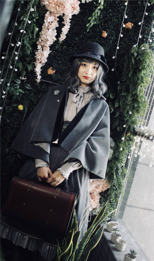 MISS 1860~ Vintage Lolita Cape+Skirt+Corset+Blouse -out