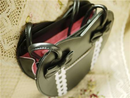 Loris Japanese Fashion Heart Shape Handbag